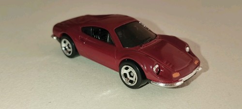 Hot wheels ferrari dino 206 - hot, gt